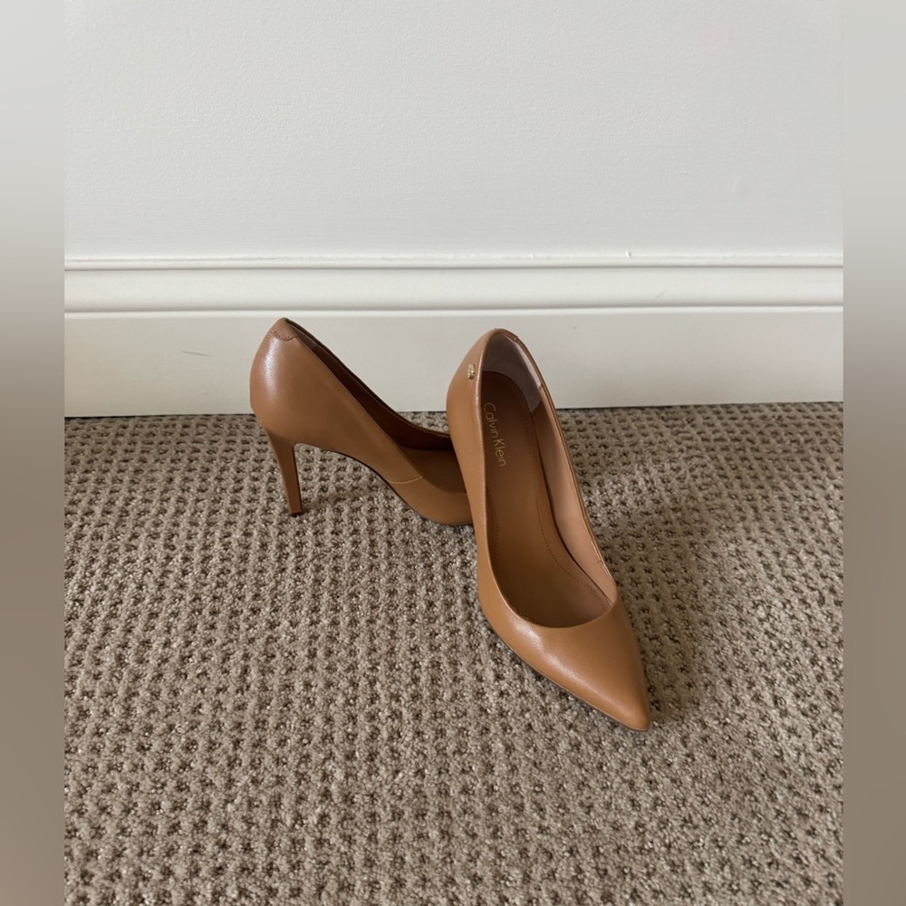 Calvin Klein Tan Leather Heels Classic Stiletto Pumps